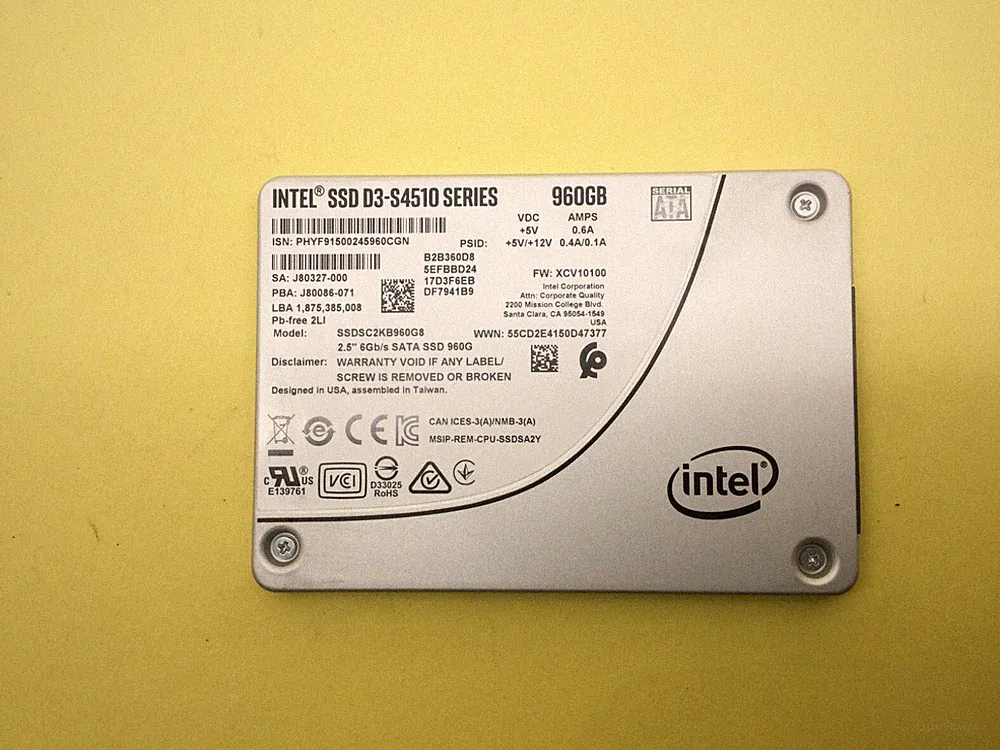 Intel D3-S4510 Series 960GB SATA 6Gb/s 2.5" SATA III SSD SSDSC2KB960G8